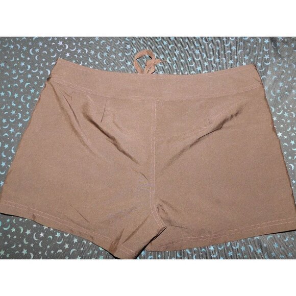 Preppy Croft & Barrow Brown Shorts With Tie Waist - Picture 3 of 5